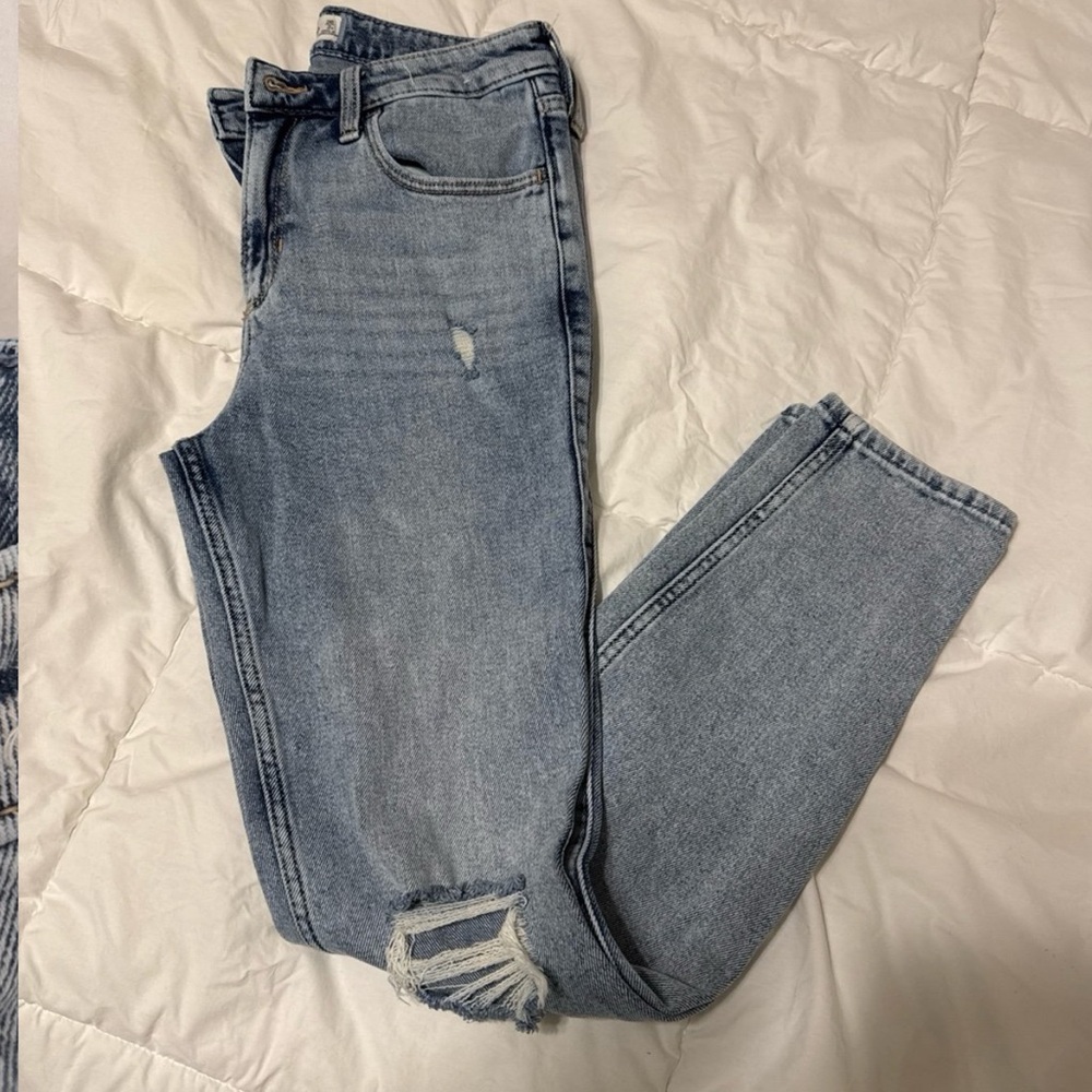 A&F jeans